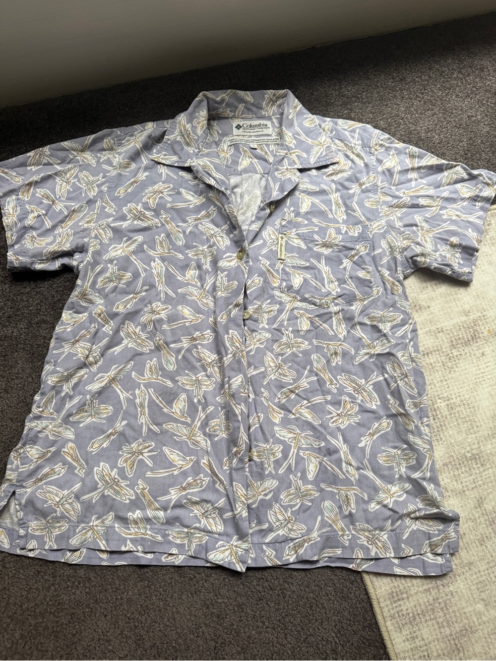 Columbia Men’s Short Sleeve Button-Up Shirt - Light Blue Insects S